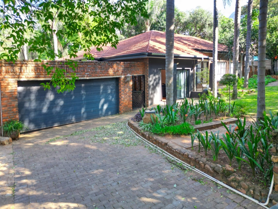 4 Bedroom Property for Sale in Schoemansville North West